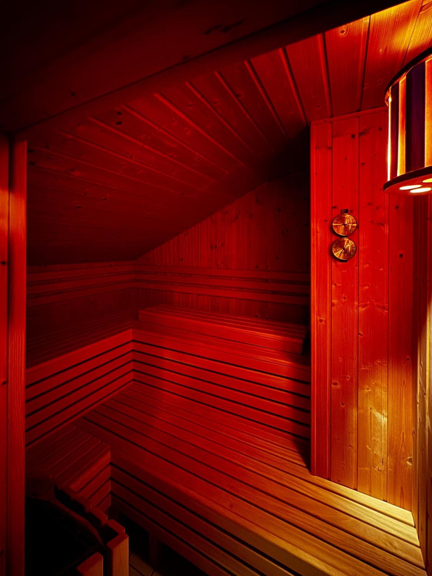 !Goldpath! Loft - Exclusiv - Xxl - Central - Sauna - Tiefgarage - Cozy فالدكيرشن المظهر الخارجي الصورة